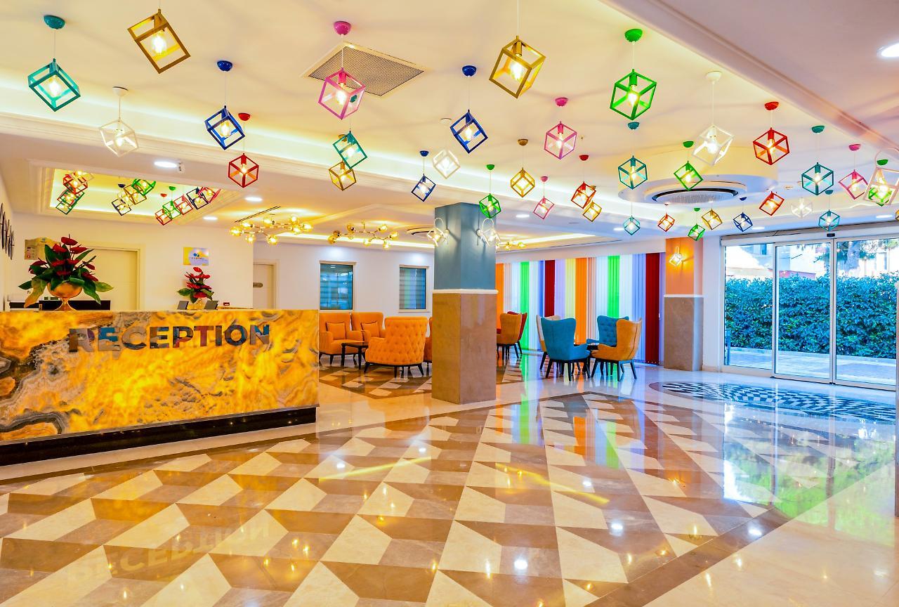 فندق Crystal Club World Of Colours بوجازكنت المظهر الخارجي الصورة